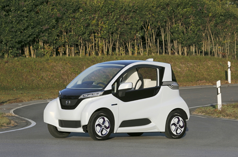 Honda descubre su prototipo de mini coche eléctrico "Micro Communer Prototype"